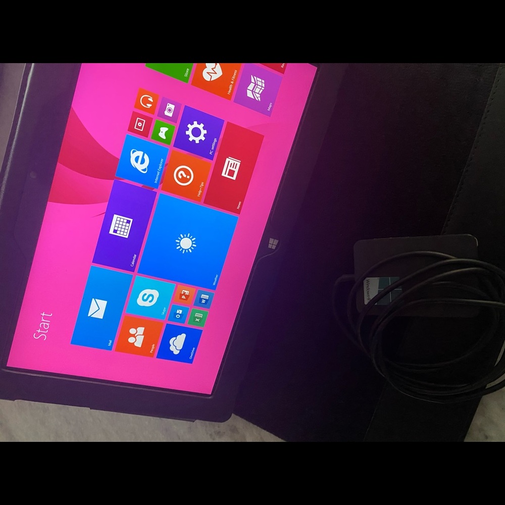 Microsoft Surface 32GB *GREAT CONDITION*